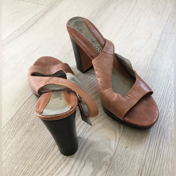 Kenneth Cole Peach Leather Slingback Open Toe Platform Wood Heels - Picture 9 of 16